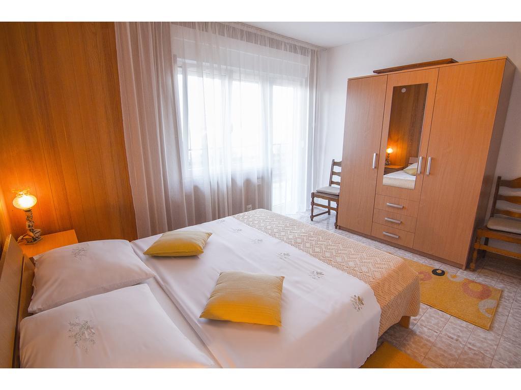 Apartment Miranda Слатине Номер фото