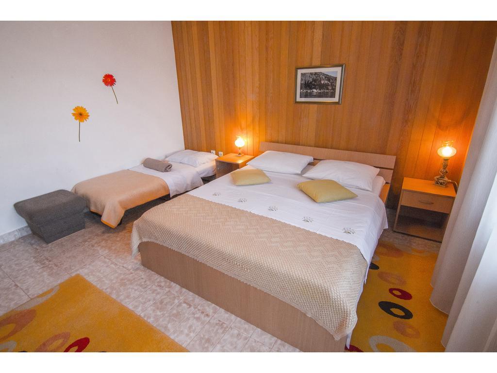 Apartment Miranda Слатине Номер фото