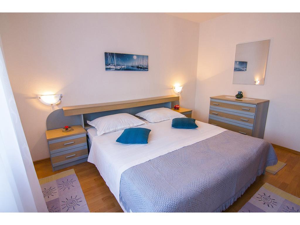 Apartment Miranda Слатине Номер фото